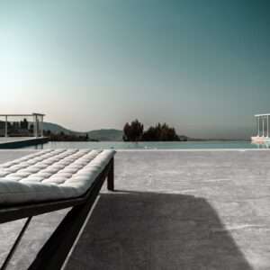 Mermer Havuz Kenarı <br><span class="ata_title">Muğla Siyahı Mermer</span> 1 Pineta Black marble pool pavers