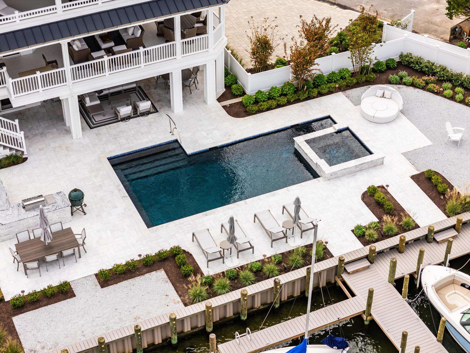 Arctic-White-Long-Island-Pool-Paver